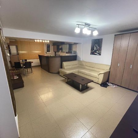 Delize Rent Mamaia Exterior foto